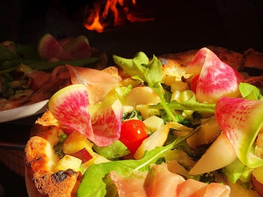 Get 20% Discount on take out pizza